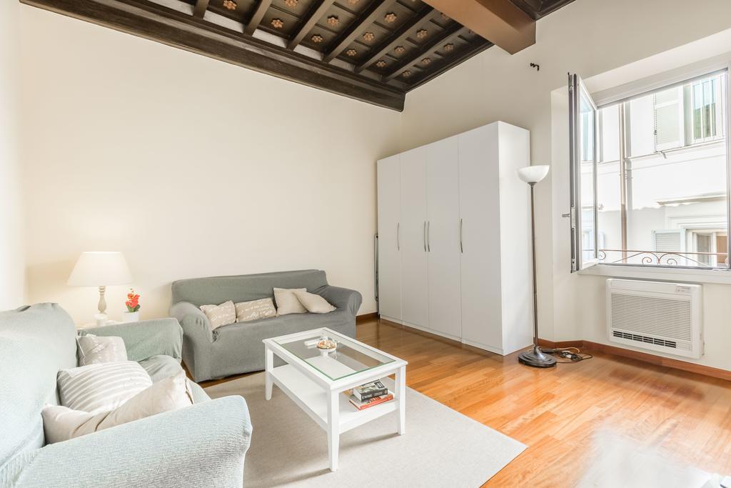 Navona Bernini Lodge Rome Exterior photo